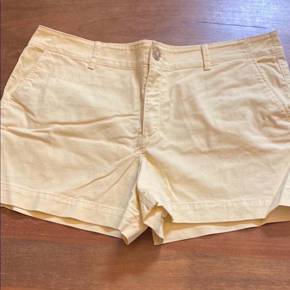 LOFT sz 16 Yellow 4” Women's Shorts
